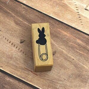 1991 PSX B-954 EASTER BUNNY SAFETY PIN WOOD MOUNTED RUBBER STAMP